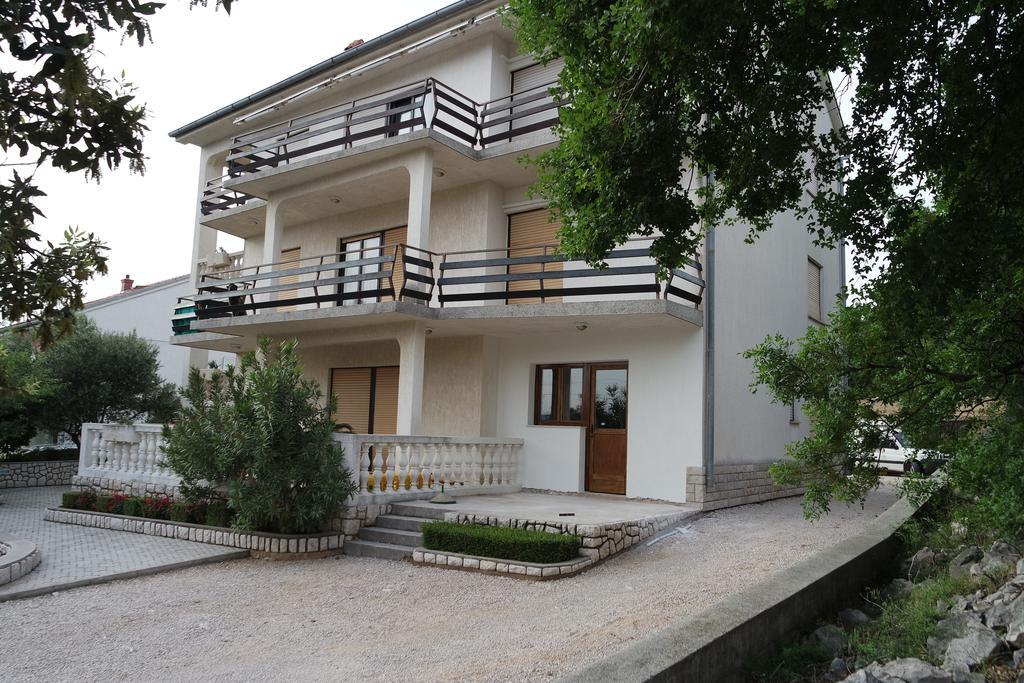 נובי ווינודולסקי Apartment Ivana מראה חיצוני תמונה